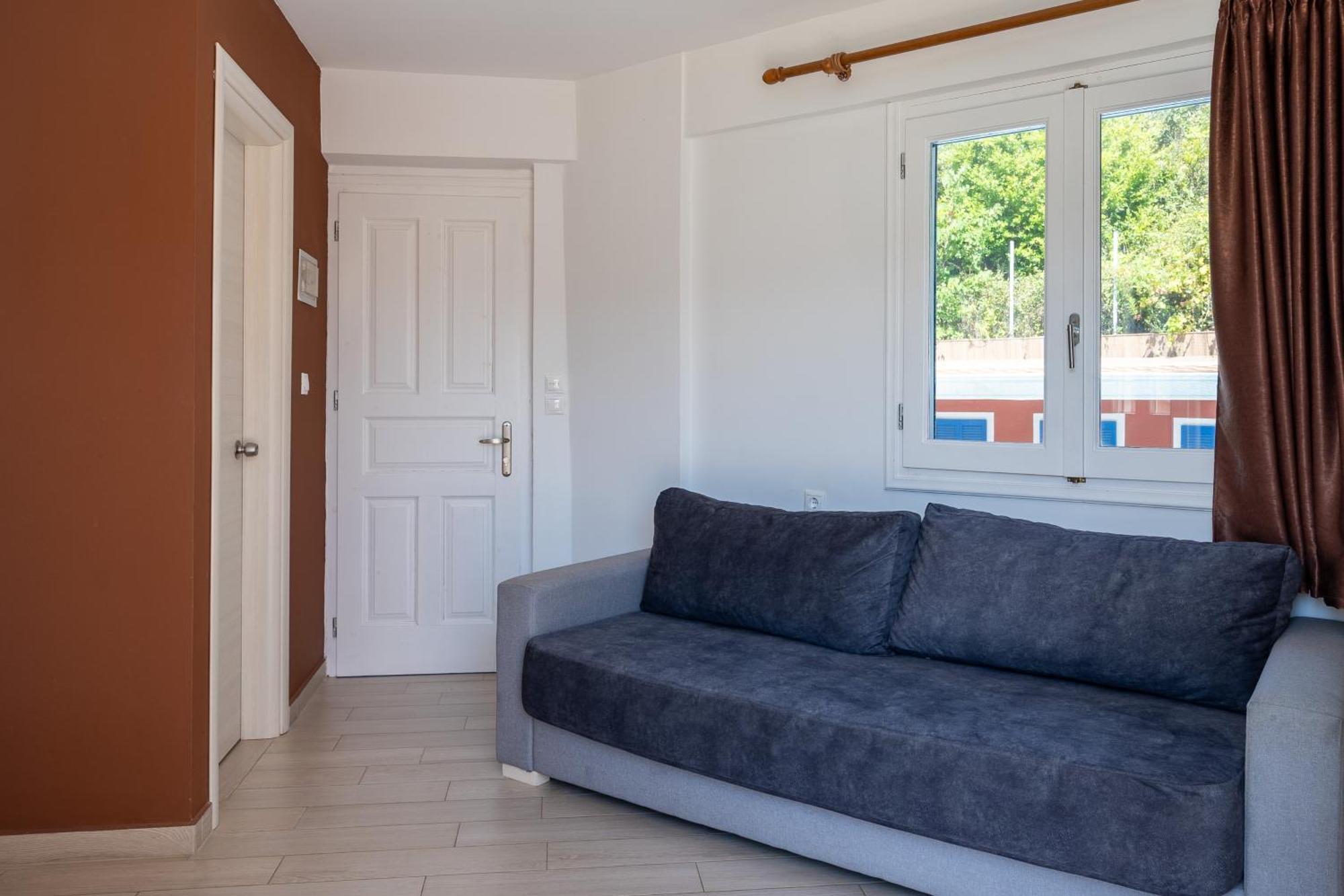 Vliho Bay Boutique Hotel Yénion Oda fotoğraf