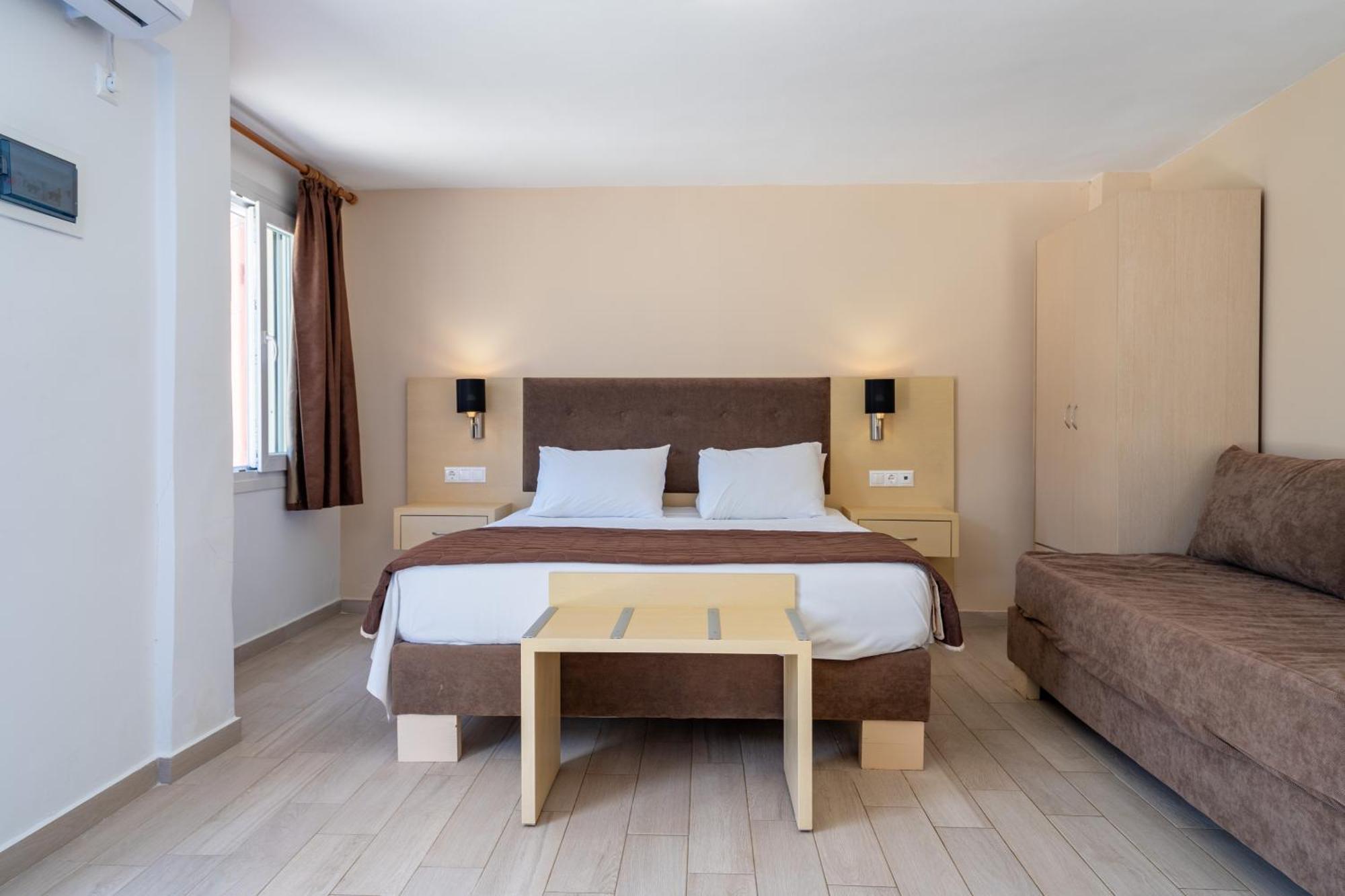 Vliho Bay Boutique Hotel Yénion Oda fotoğraf