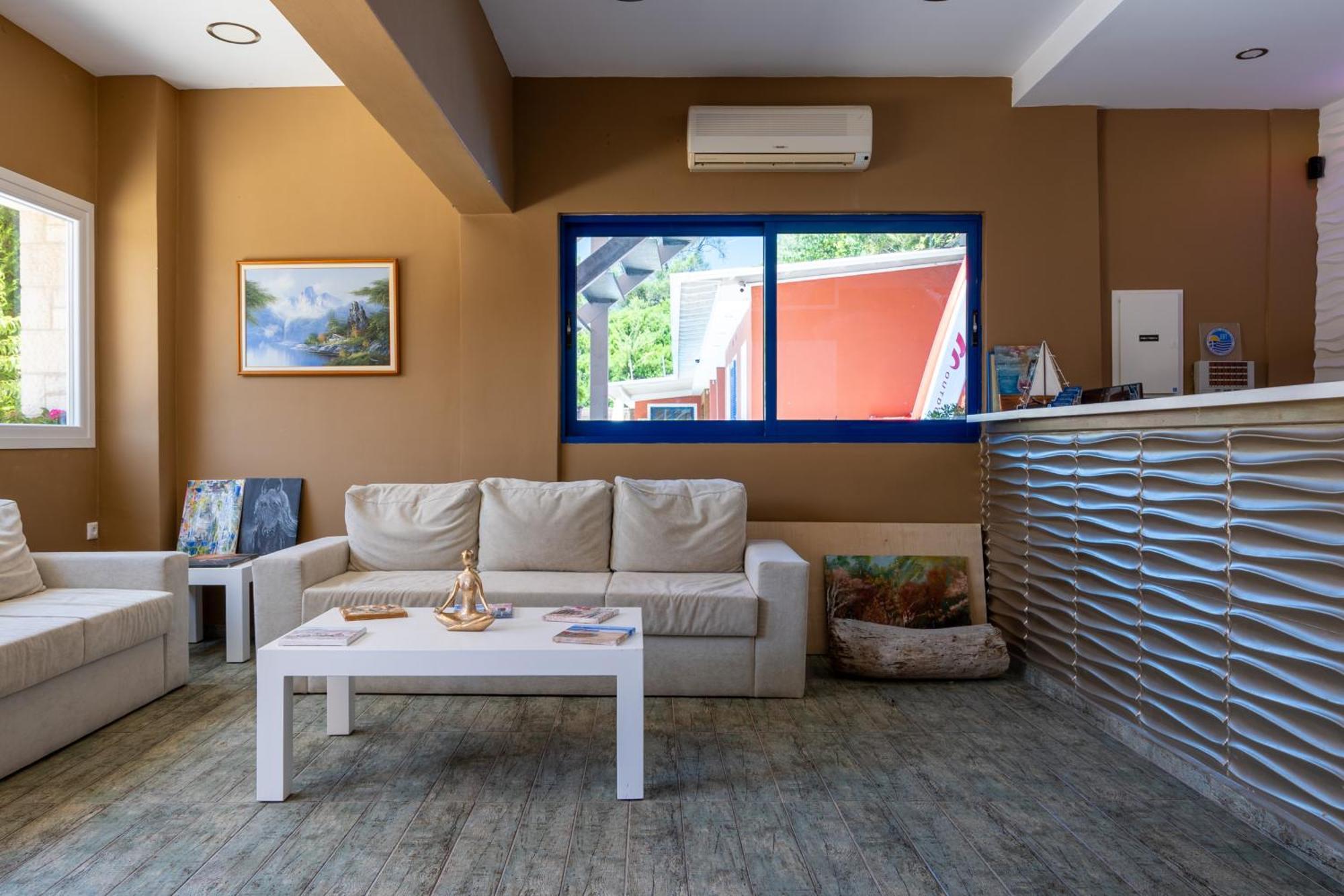 Vliho Bay Boutique Hotel Yénion Dış mekan fotoğraf