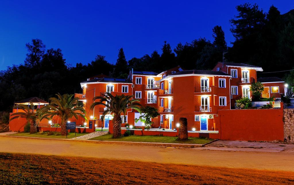 Vliho Bay Boutique Hotel Yénion Dış mekan fotoğraf