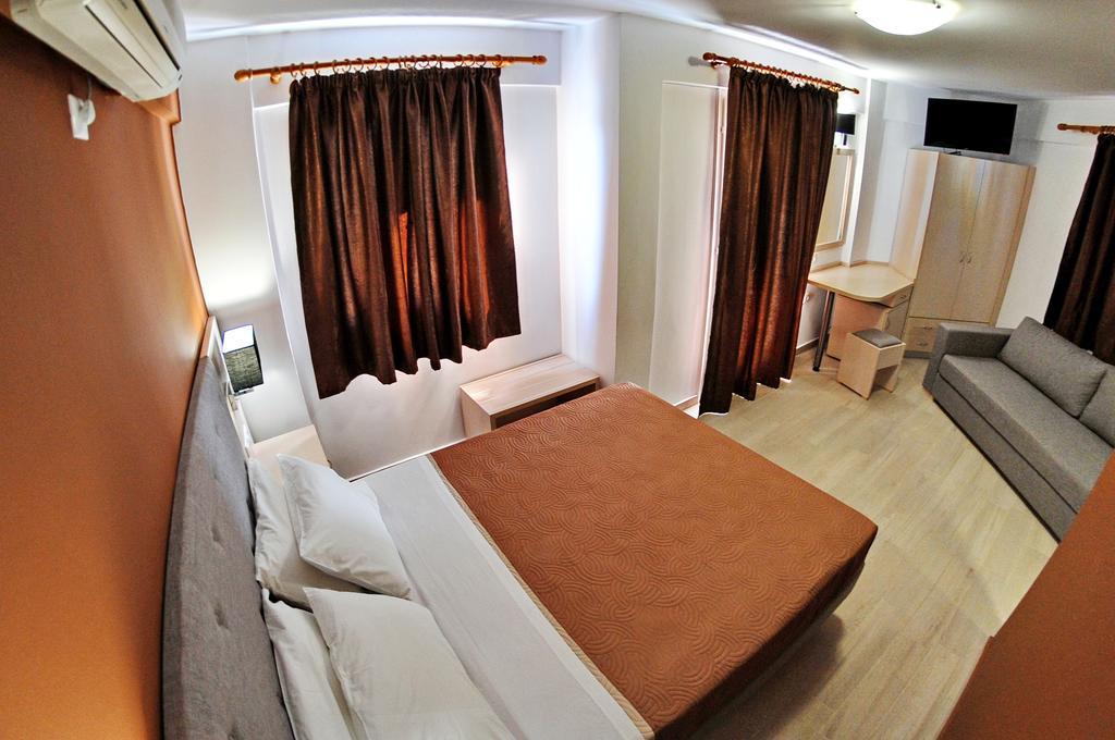 Vliho Bay Boutique Hotel Yénion Dış mekan fotoğraf