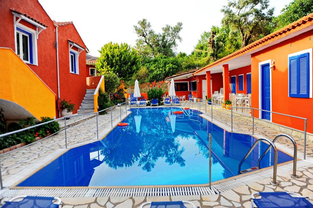 Vliho Bay Boutique Hotel Yénion Dış mekan fotoğraf