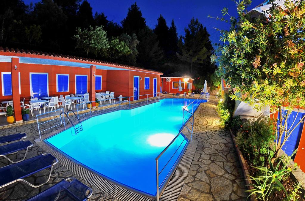 Vliho Bay Boutique Hotel Yénion Dış mekan fotoğraf