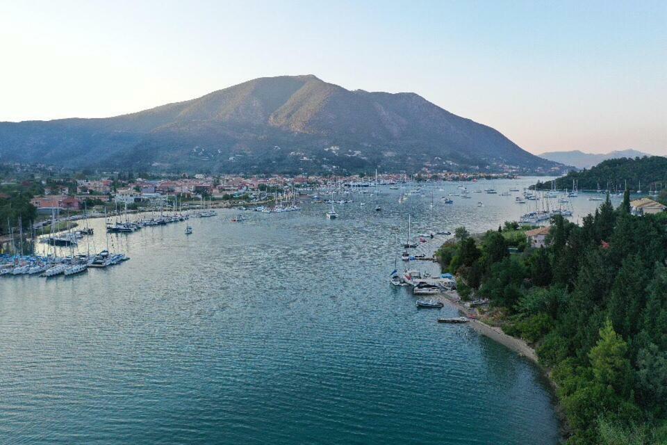 Vliho Bay Boutique Hotel Yénion Dış mekan fotoğraf